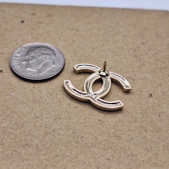 Vintage CHANEL tie tack lapel pin gold men’s jewelry women's black dress - Picture 10 of 10